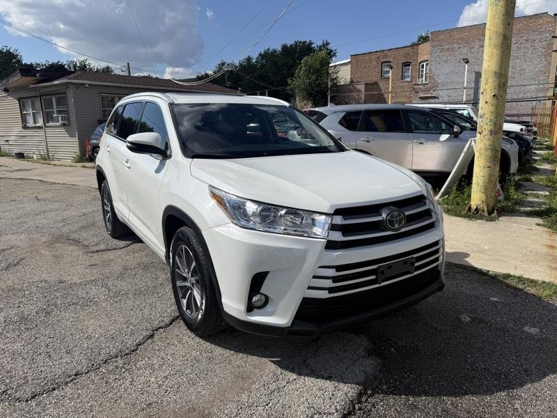 Toyota Highlander XLE FWD V6 2018