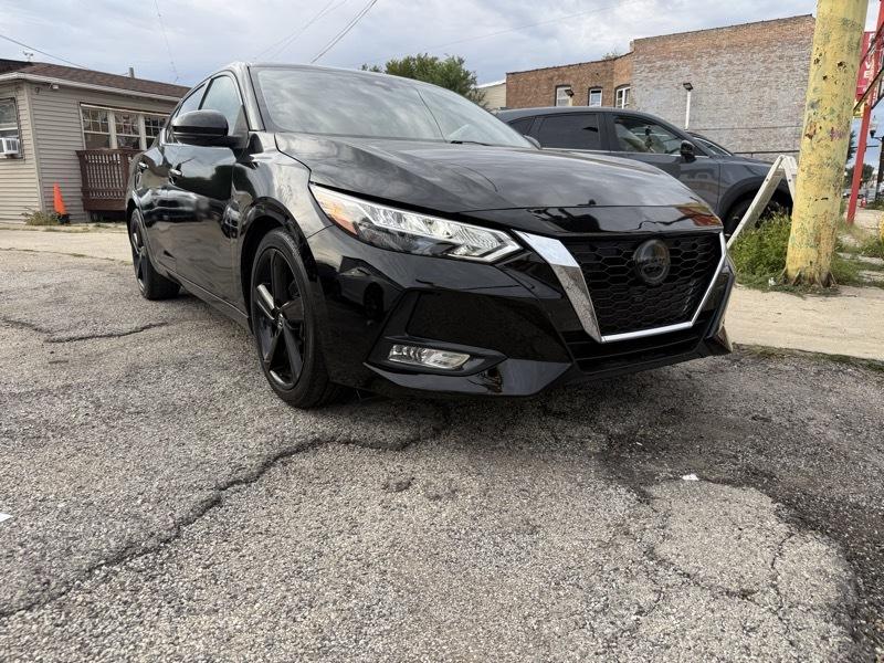 Nissan Sentra photo 2