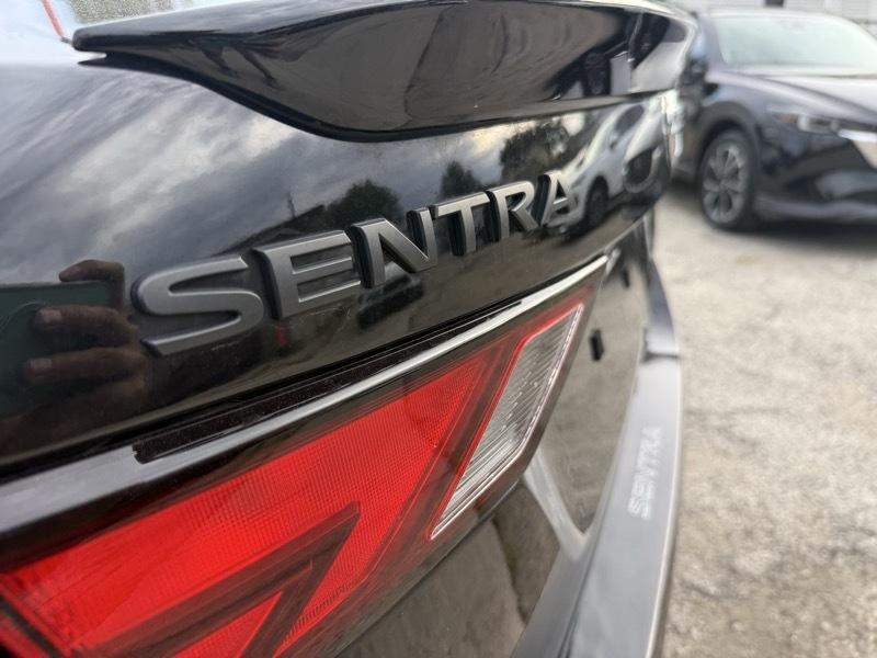 Nissan Sentra photo 11