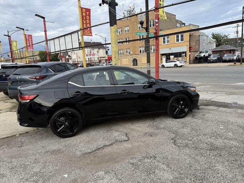 Nissan Sentra photo 12