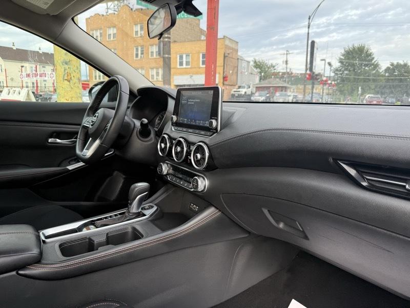 Nissan Sentra photo 21