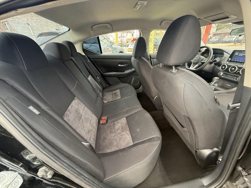 Nissan Sentra photo 24