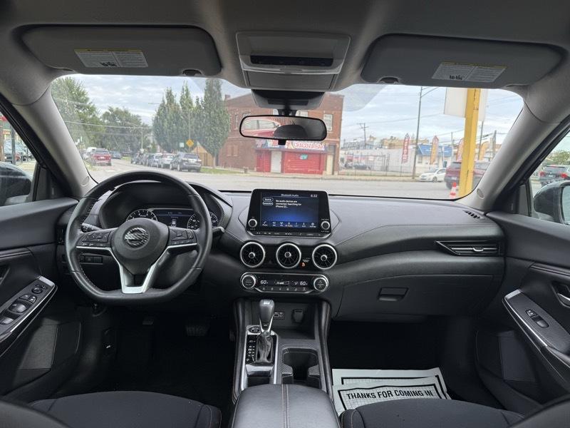 Nissan Sentra photo 35