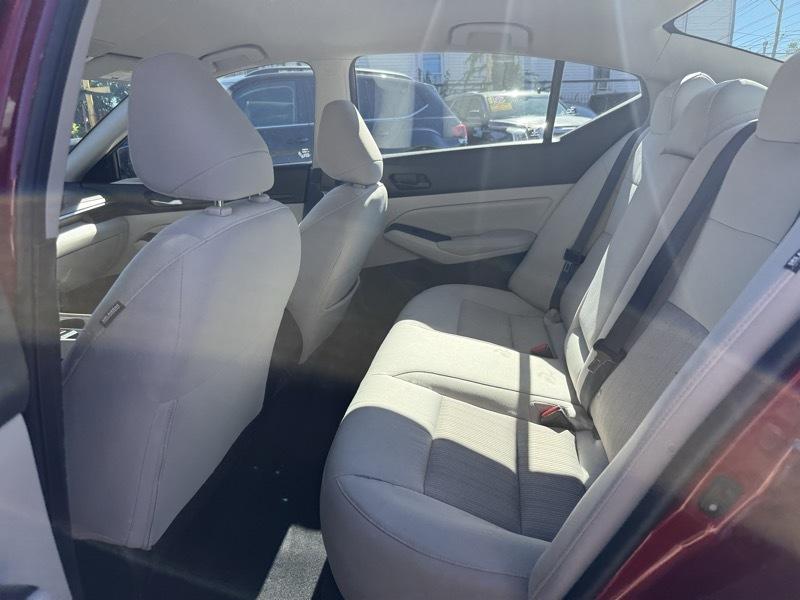 Nissan Altima 2.5 SV 2025