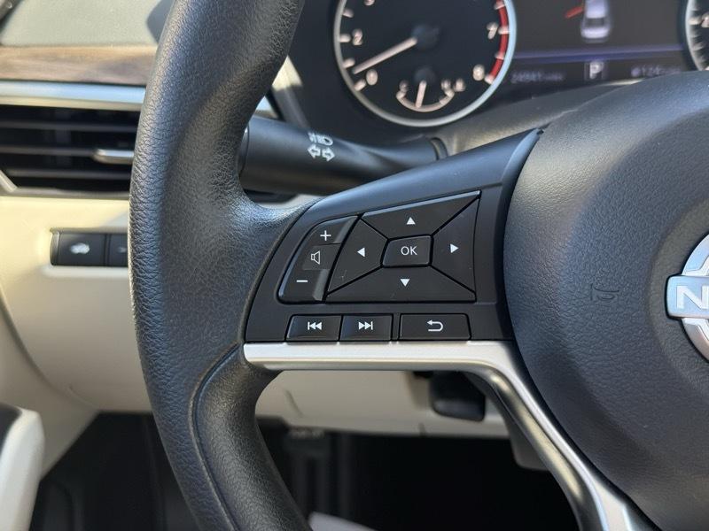 Nissan Altima 2.5 SV 2025