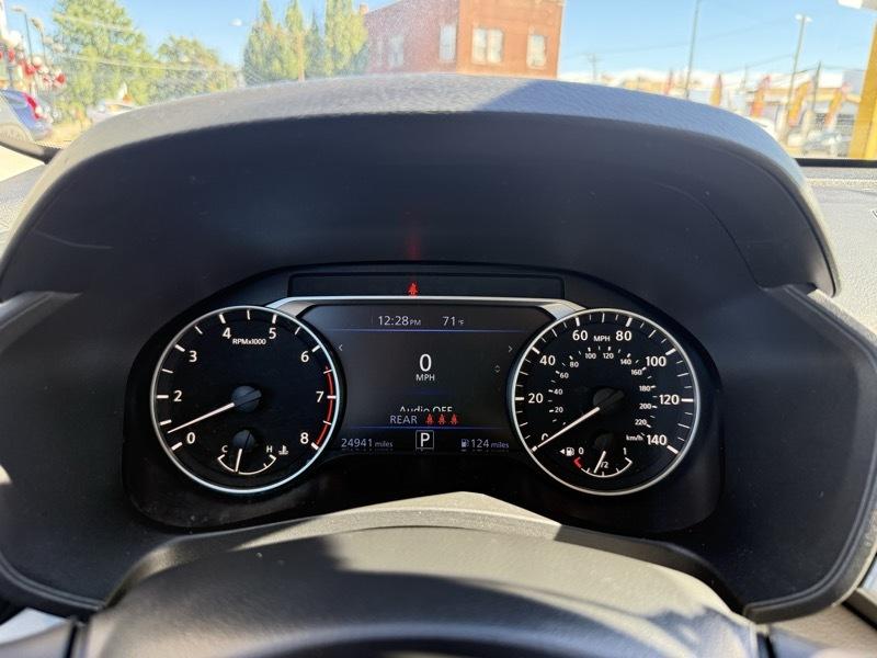 Nissan Altima 2.5 SV 2025