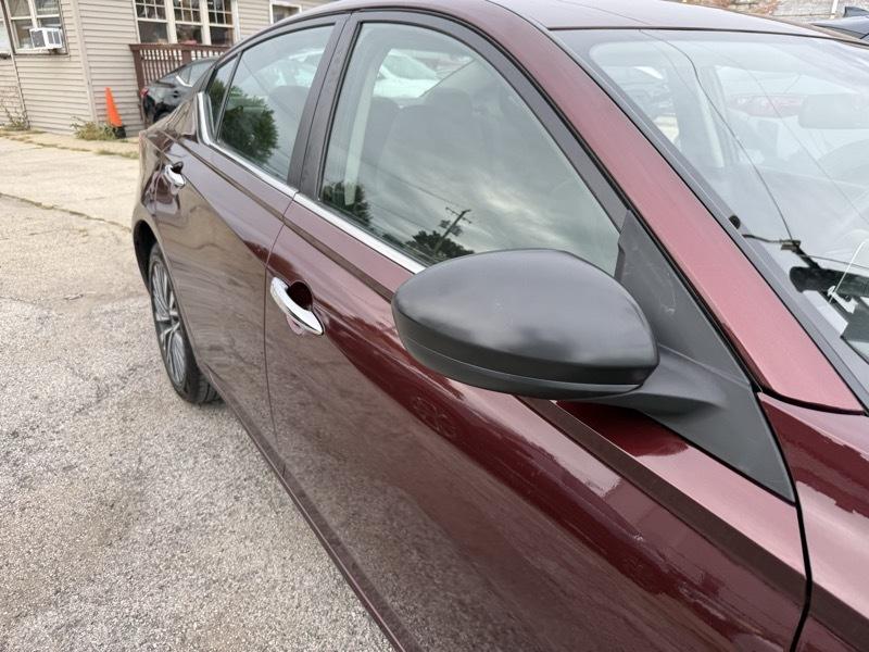 Nissan Altima photo 18