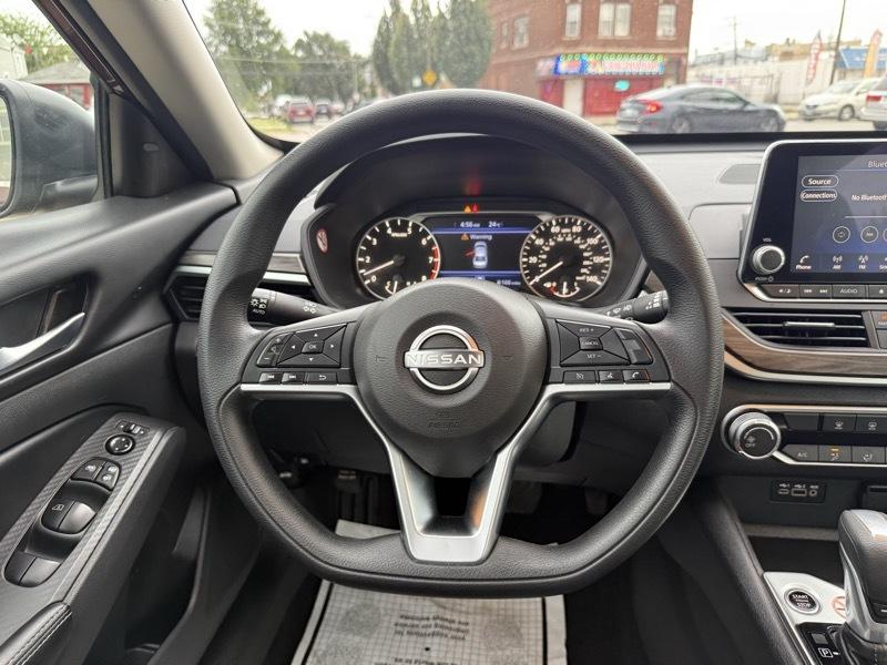 Nissan Altima photo 31