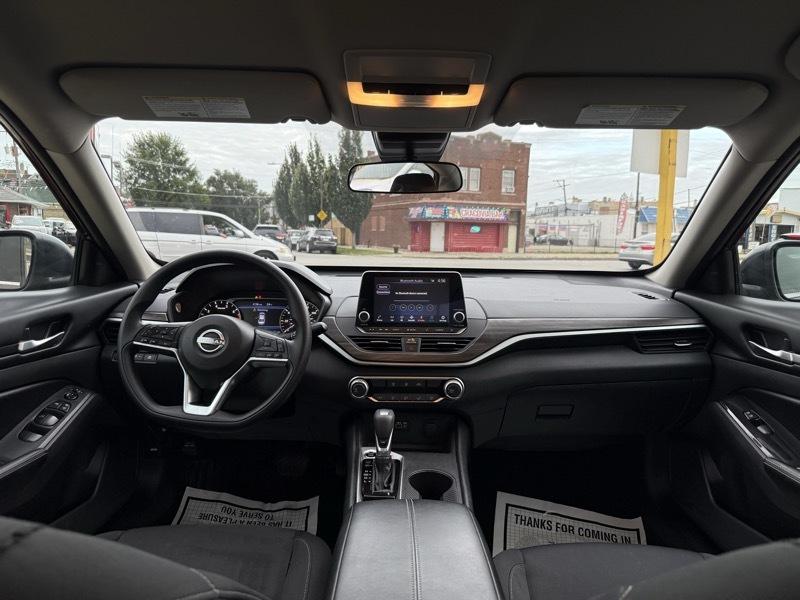 Nissan Altima photo 32