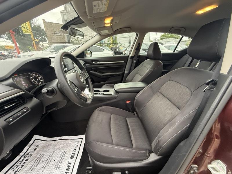 Nissan Altima photo 42