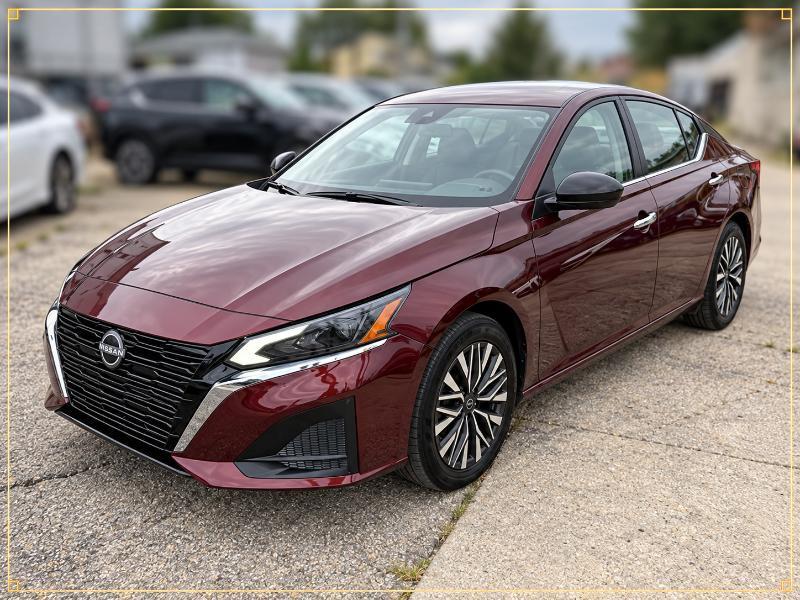 Nissan Altima photo 6