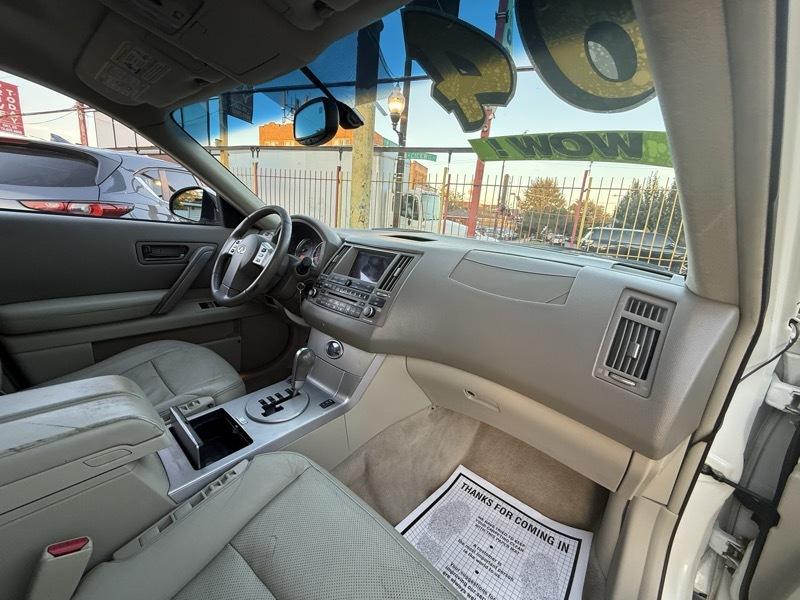 Infiniti FX FX35 AWD 2004