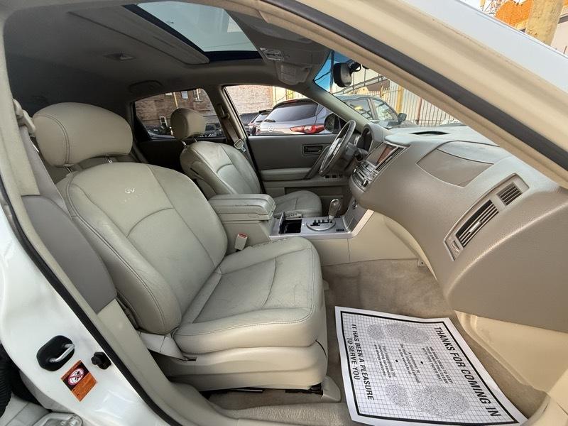 Infiniti FX FX35 AWD 2004