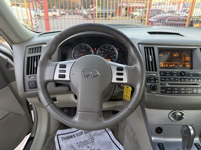 Infiniti FX FX35 AWD 2004
