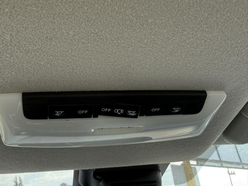 Nissan Versa SV 2025