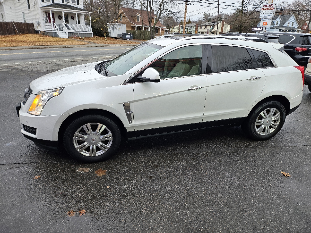 Cadillac SRX Luxury AWD 2012