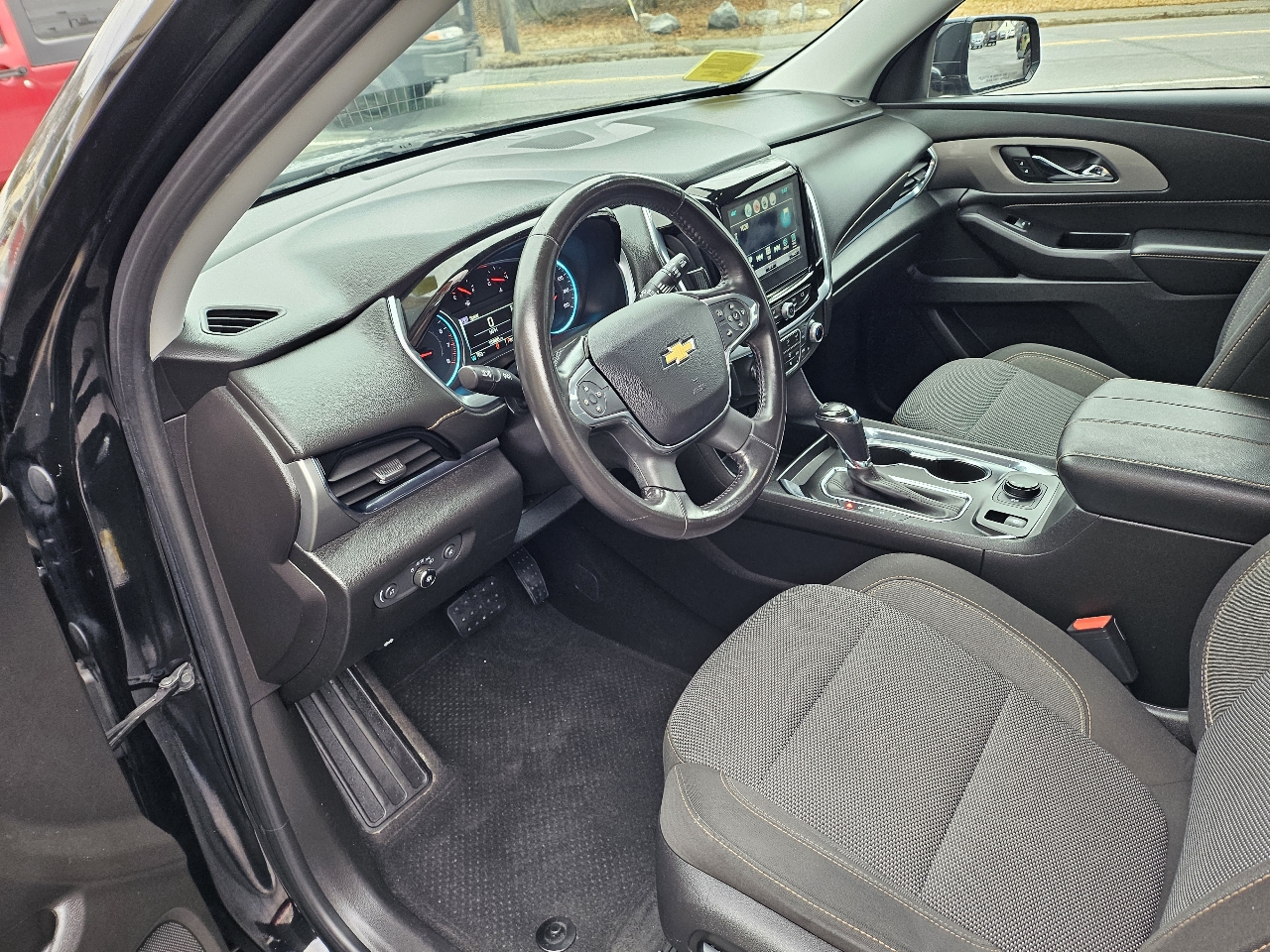 Chevrolet Traverse LT Cloth FWD 2018