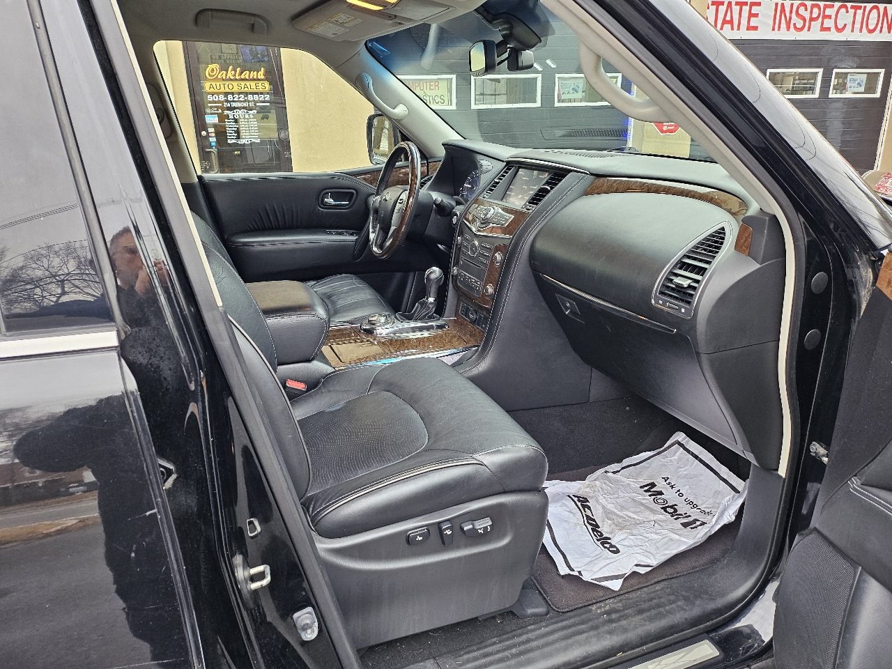 Infiniti QX80 4WD 2015