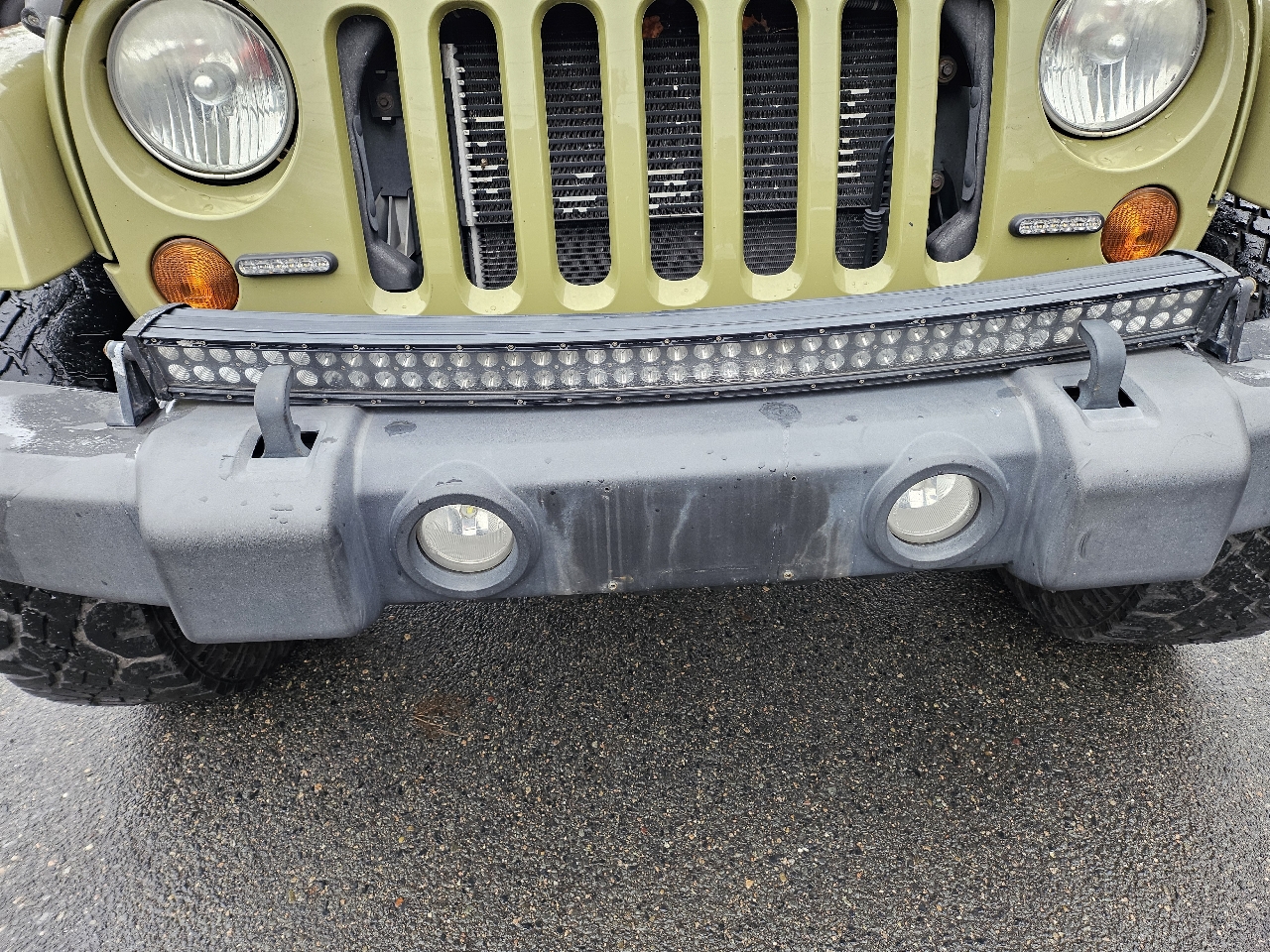 Jeep Wrangler Unlimited Sahara 4WD 2013