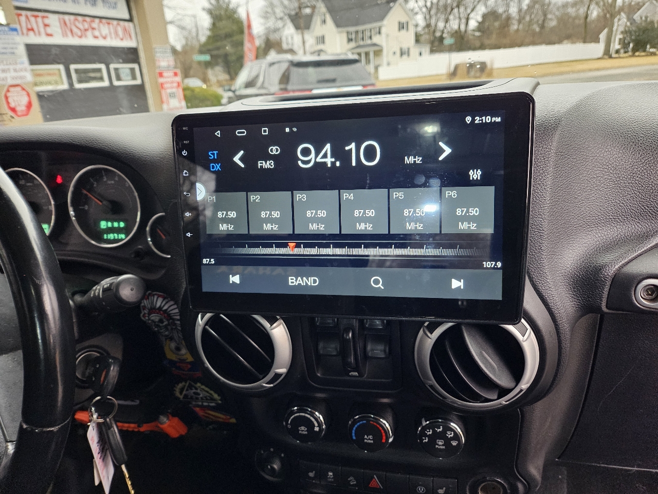 Jeep Wrangler Unlimited Sahara 4WD 2013