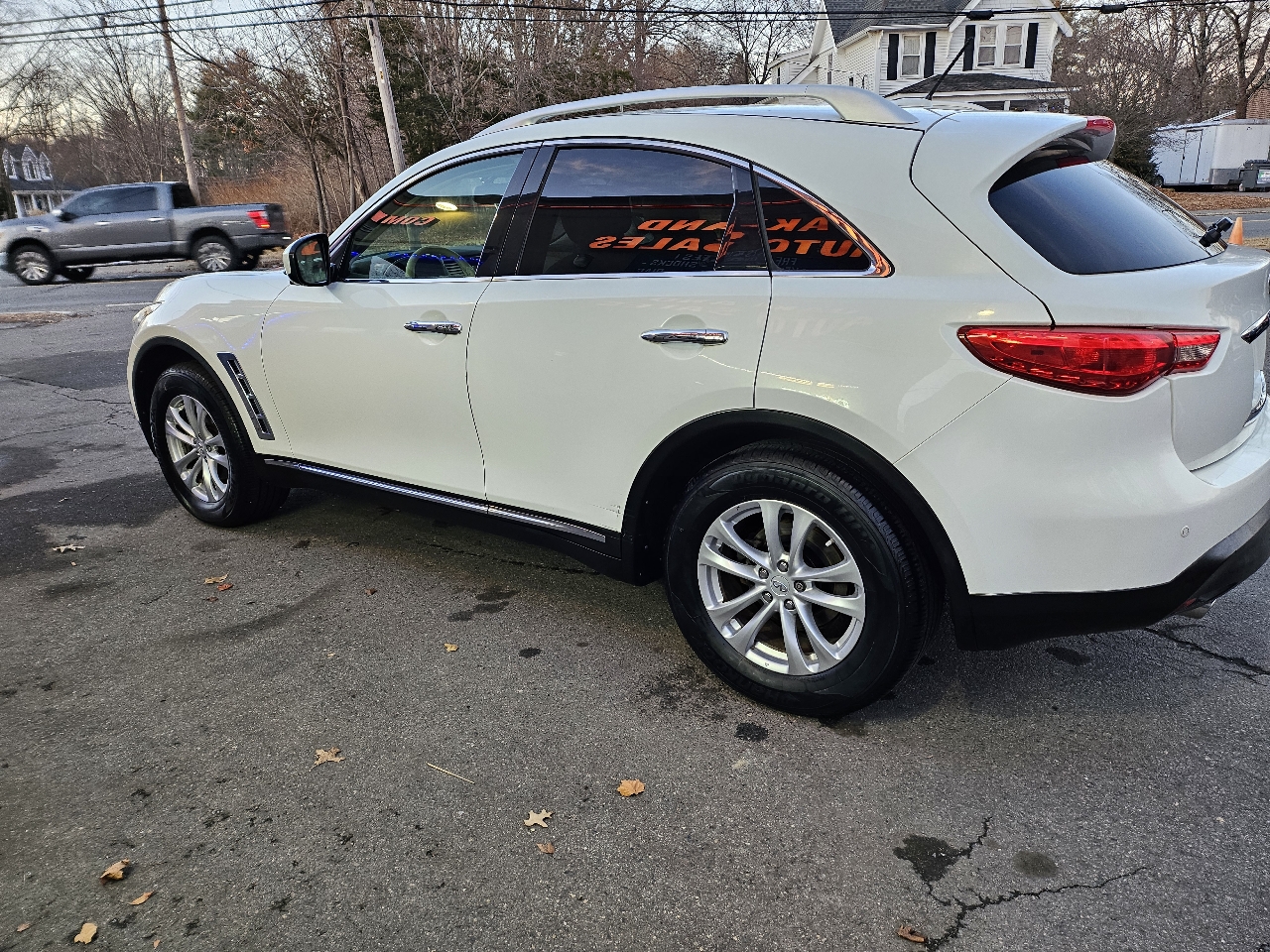 Infiniti FX FX35 AWD 2012