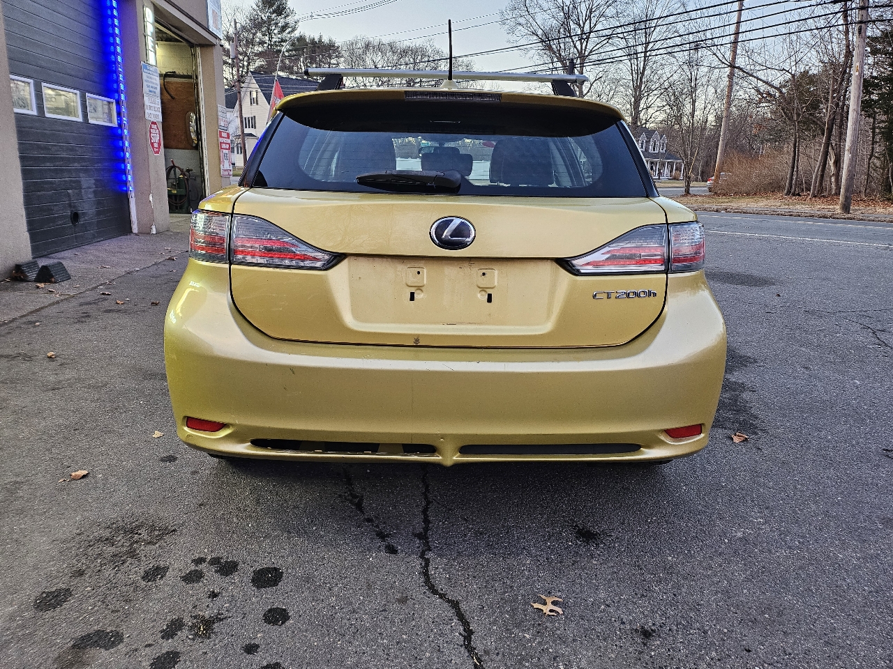 Lexus CT 200h Base 2011