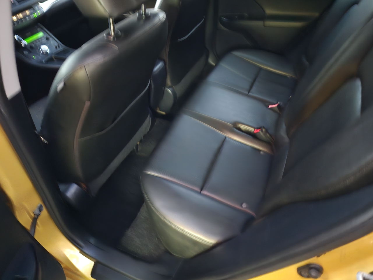 Lexus CT 200h Base 2011