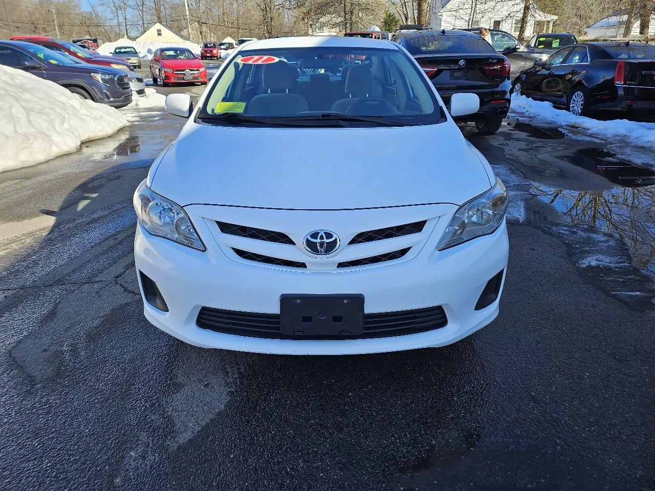 Toyota Corolla 4dr Sedan LE Auto 2011