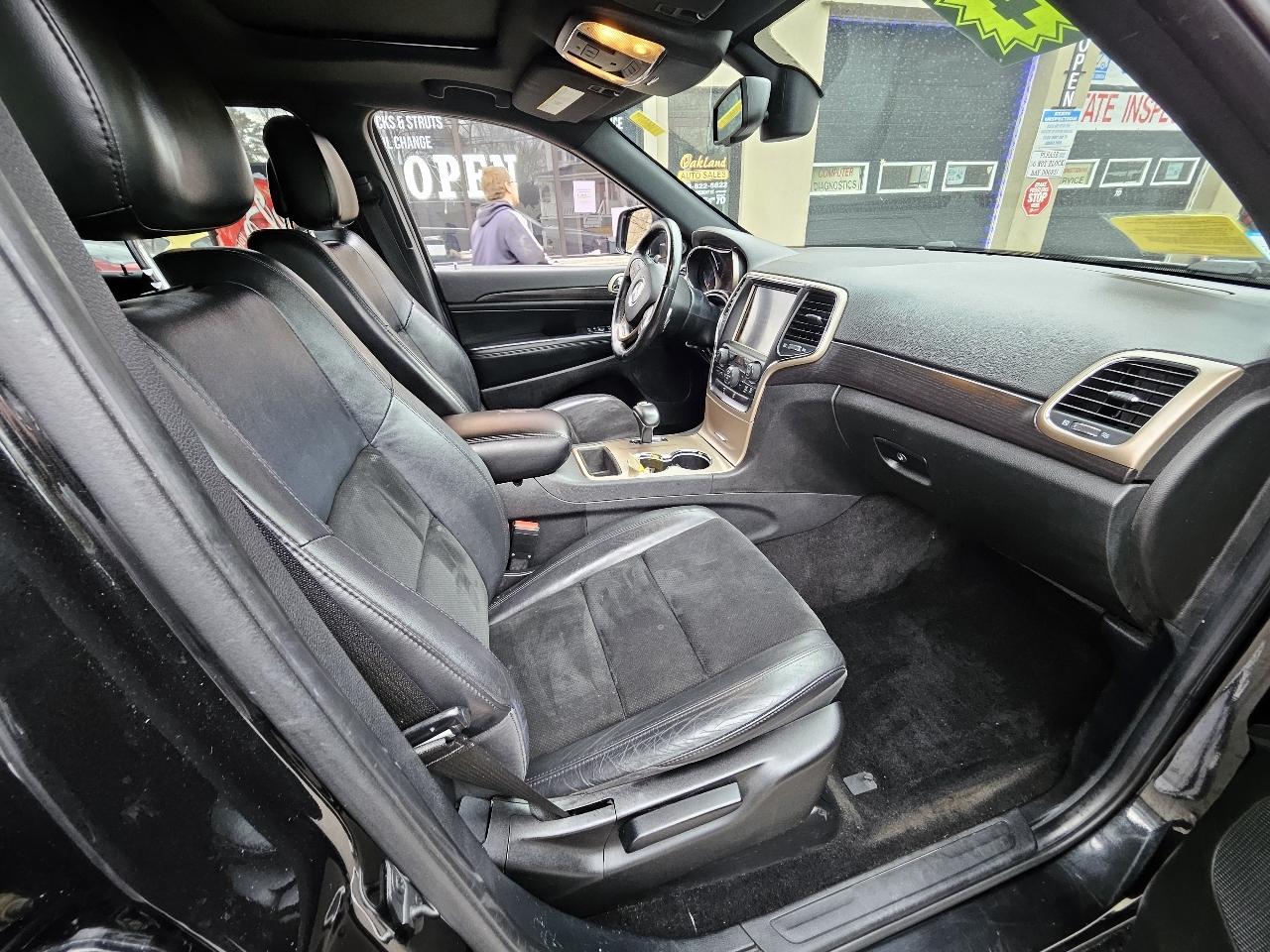 Jeep Grand Cherokee Laredo 4WD 2014