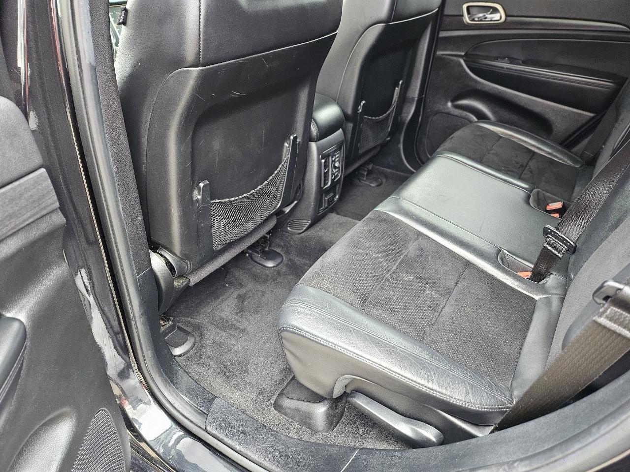 Jeep Grand Cherokee Laredo 4WD 2014