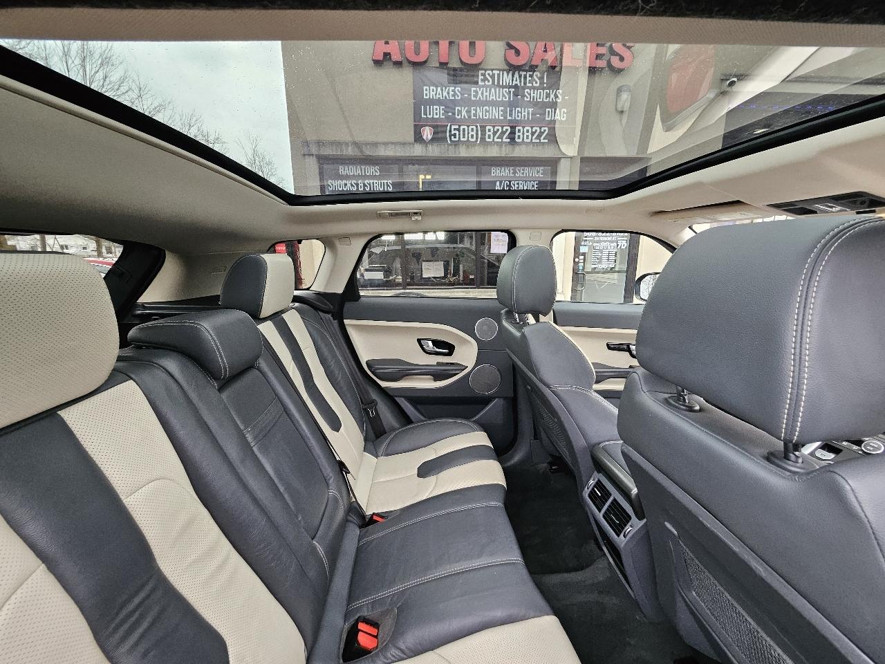 Land Rover Range Rover Evoque Dynamic Premium 5-Door 2012