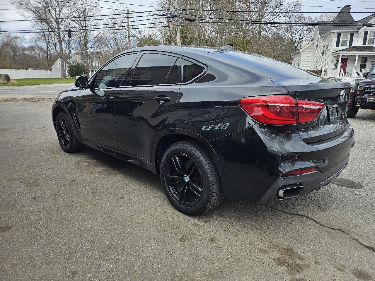 BMW X6 xDrive50i 2015