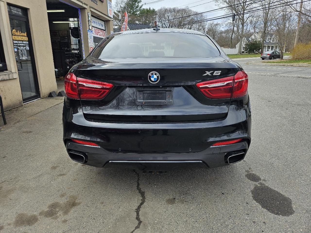 BMW X6 xDrive50i 2015