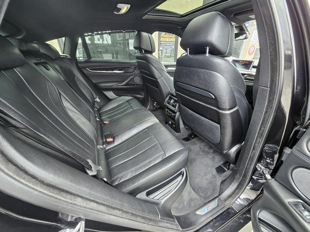 BMW X6 xDrive50i 2015