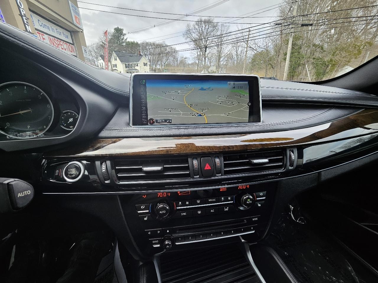 BMW X6 xDrive50i 2015