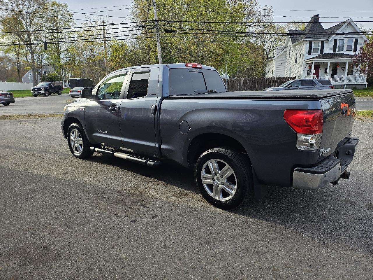 Toyota Tundra Limited Double Cab 5.7L 4WD 2008