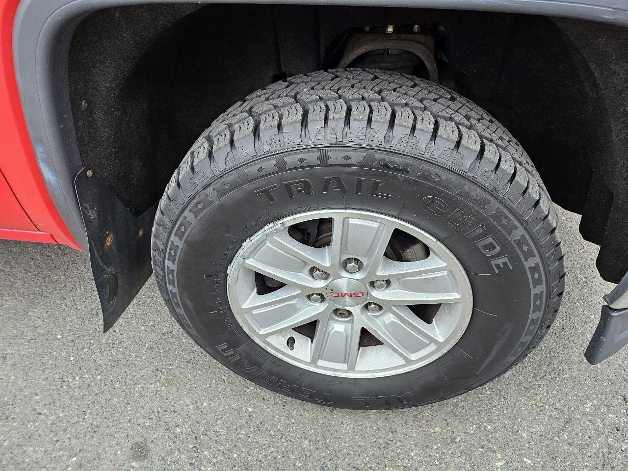 GMC Sierra 1500 4WD Crew Cab 147" SLE 2014