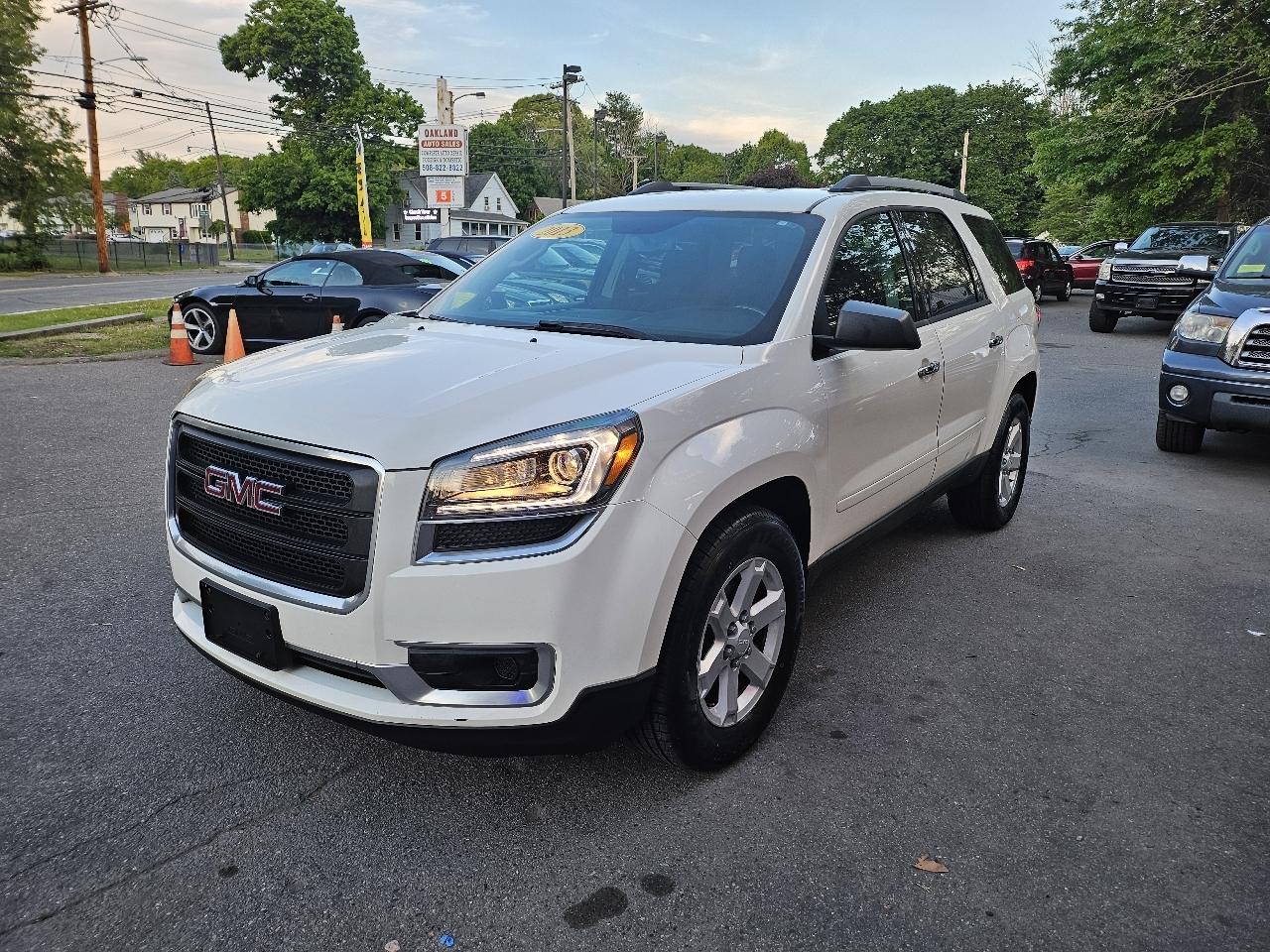 GMC Acadia SLE-2 AWD 2013