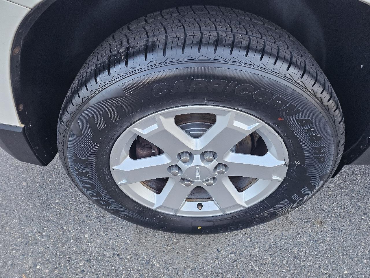 GMC Acadia SLE-2 AWD 2013