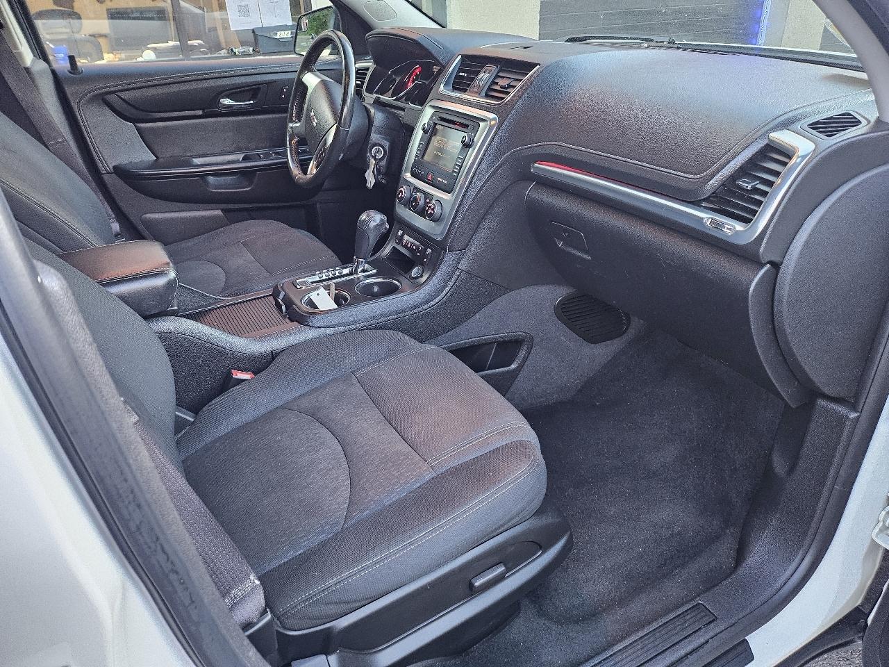 GMC Acadia SLE-2 AWD 2013