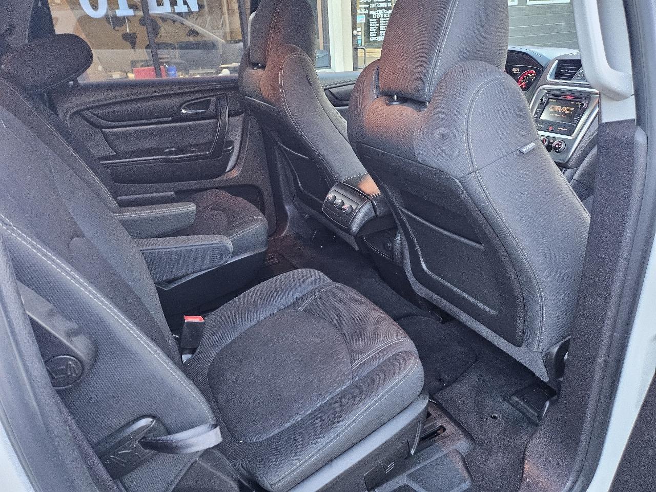 GMC Acadia SLE-2 AWD 2013