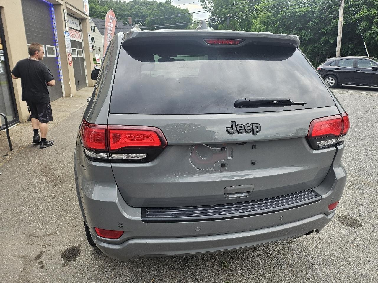 Jeep Grand Cherokee Laredo 2WD 2019