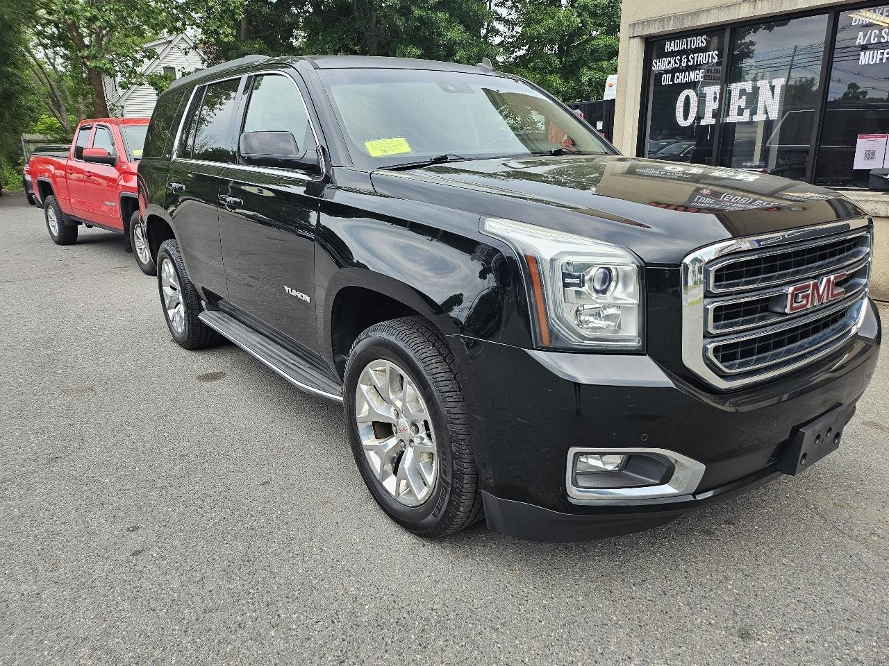 GMC Yukon SLT 4WD 2015