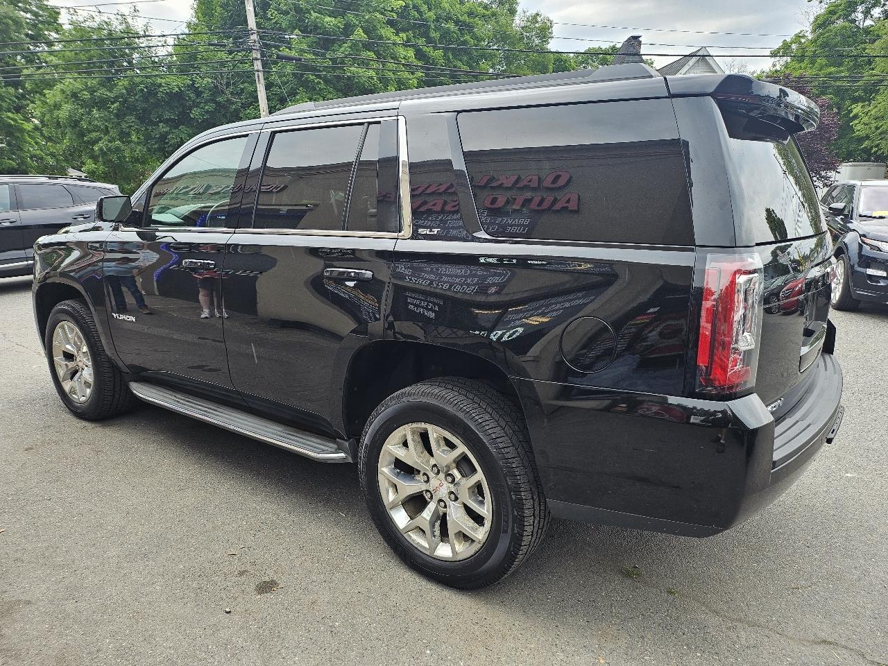 GMC Yukon SLT 4WD 2015