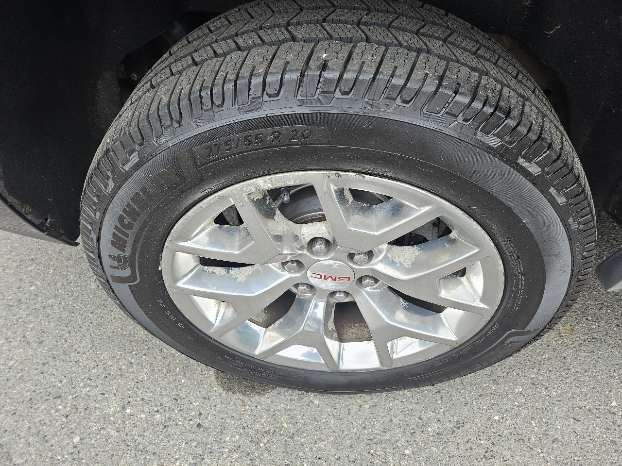 GMC Yukon SLT 4WD 2015