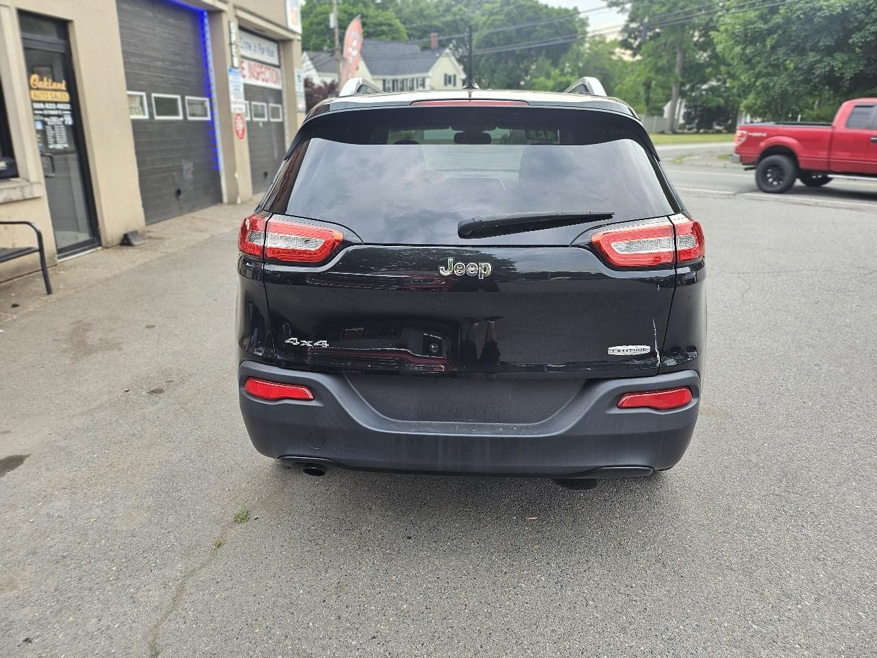 Jeep Cherokee Latitude 4WD 2014