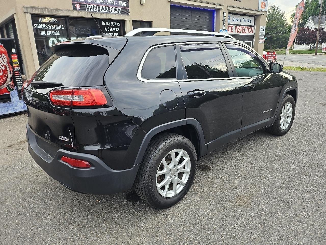 Jeep Cherokee Latitude 4WD 2014
