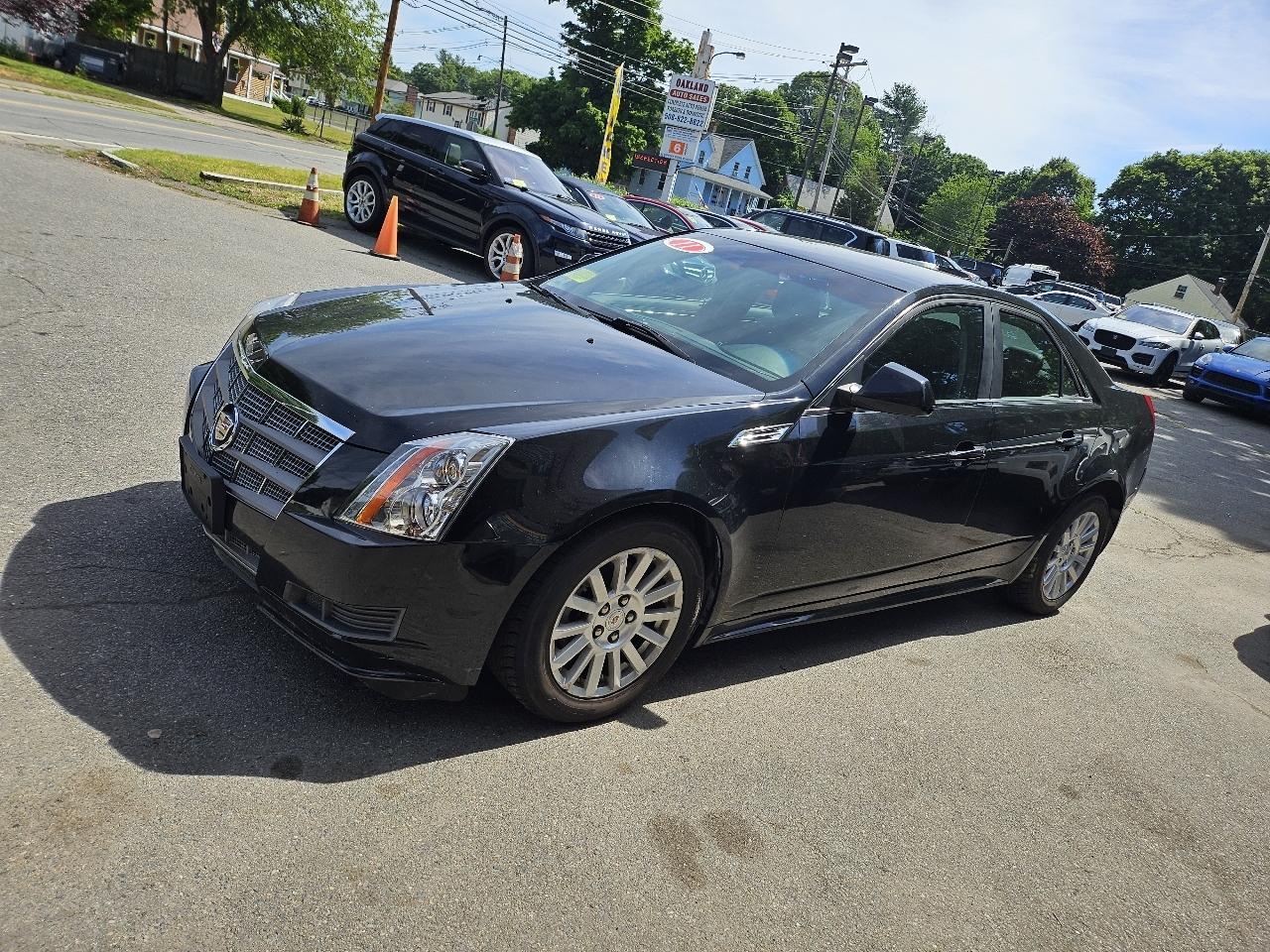 Cadillac CTS 3.0L Base AWD 2010