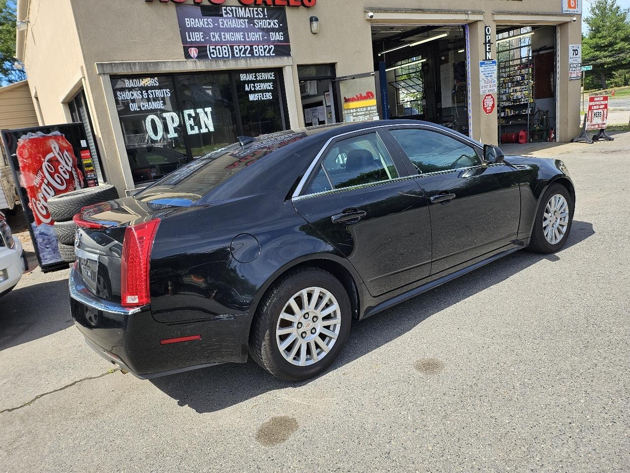 Cadillac CTS 3.0L Base AWD 2010