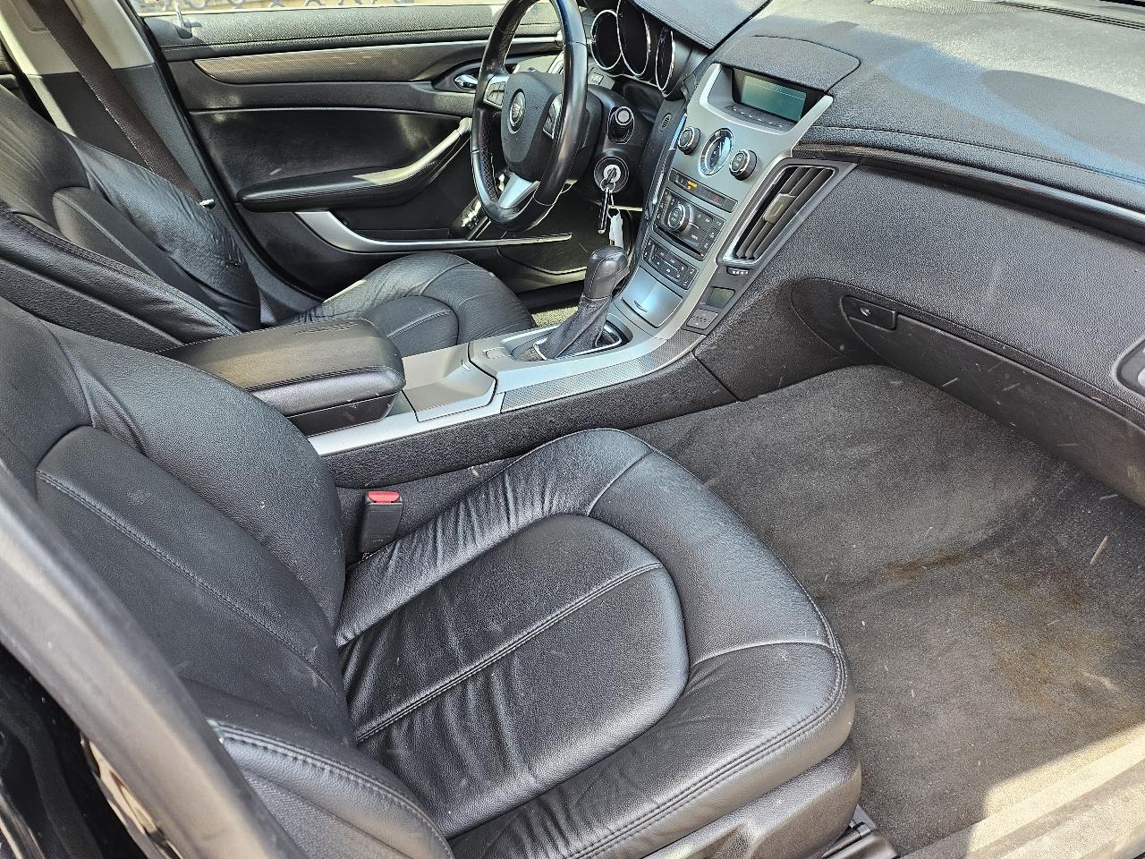 Cadillac CTS 3.0L Base AWD 2010
